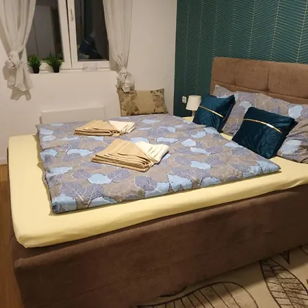 S Parkingom Natura Lux - Hill, Apartman Soko Banja