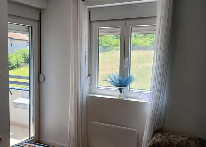 Natura Lux & Parking Free - Hill, Blizu Akva Parka Daire