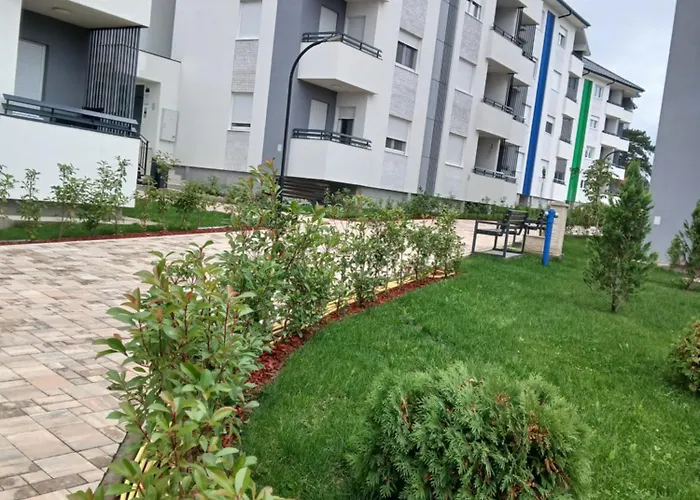 Natura Lux & Parking Free - Hill, Blizu Akva Parka